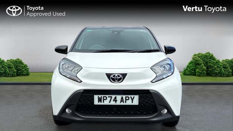 Toyota Aygo X 1.0 VVT-i Edge 5dr Petrol Hatchback